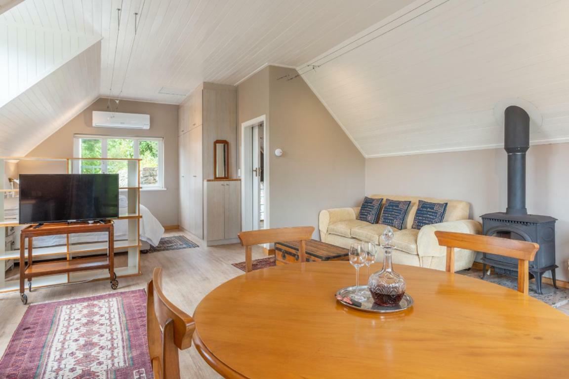 Apartment The Coach House At Hillwood Cape Town